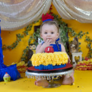 snow white theme cake smash photoshoot bangalore