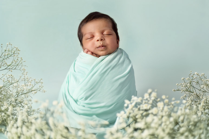 newborn baby photoshoot in dubai