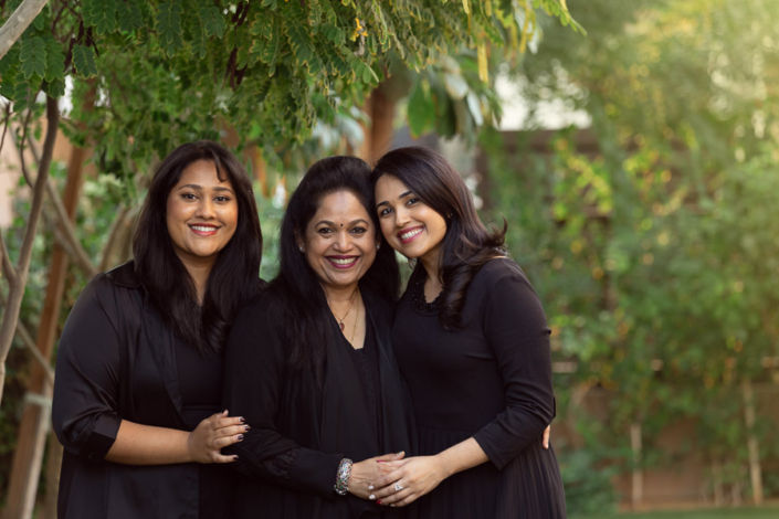 a group of women posing for a picture in dubai