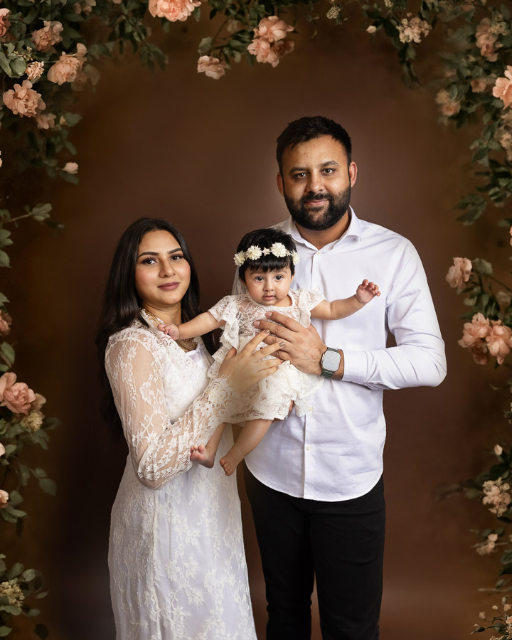 Dubai family photographer sharjah family shoot ajman photoshoot