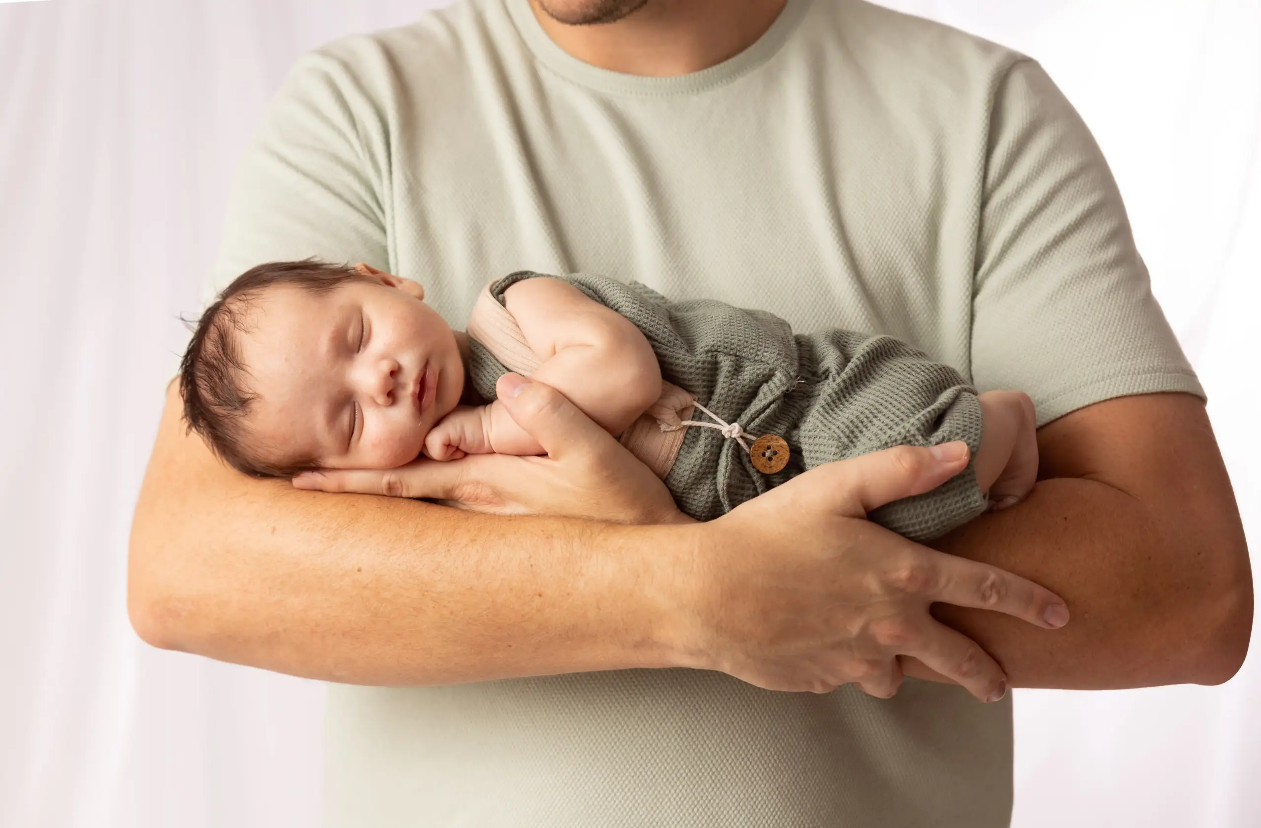 Newborn photoshoot safety setup for babies in Dubai UAE