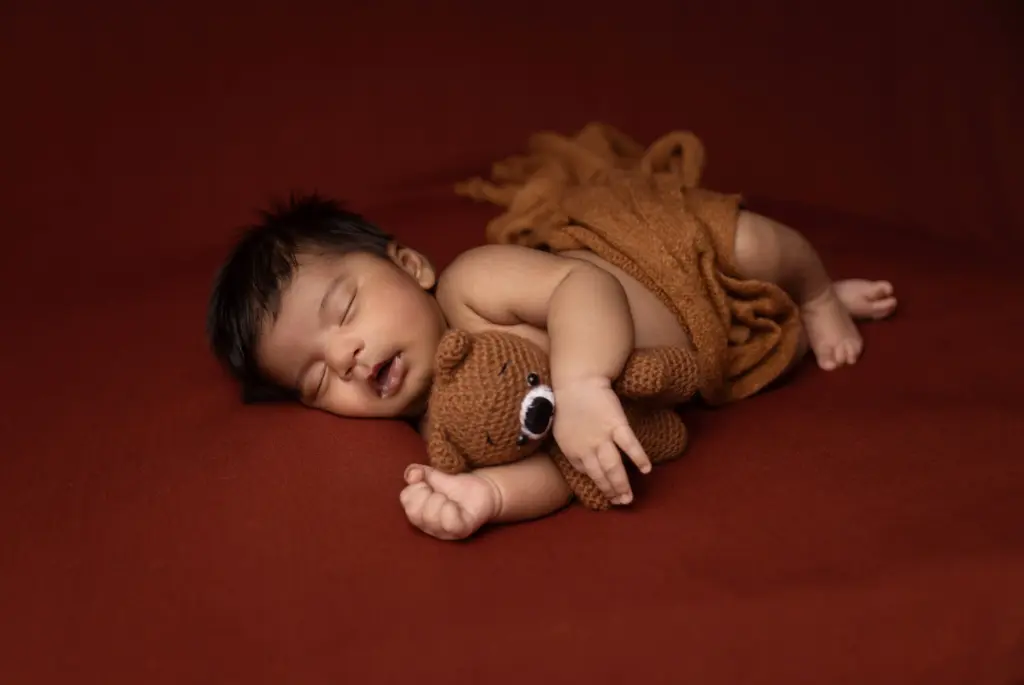 Why Professional Newborn Photography Is Worth It for New Parents in Dubai