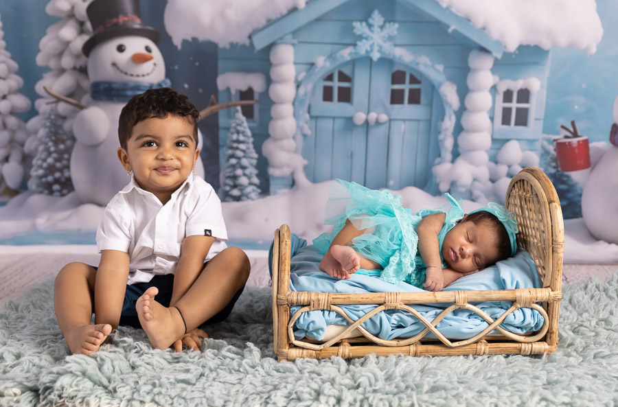 Newborn baby portrait by a newborn photographer in Dubai