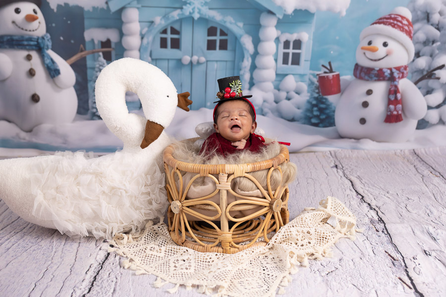 Newborn baby Christmas setup during newborn photography in Dubai