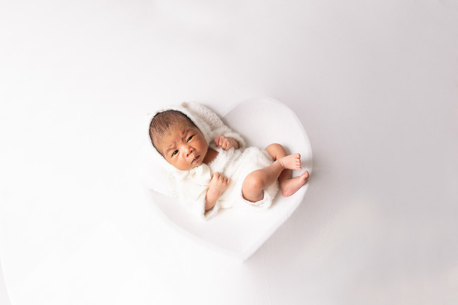 Newborn baby photography in Dubai