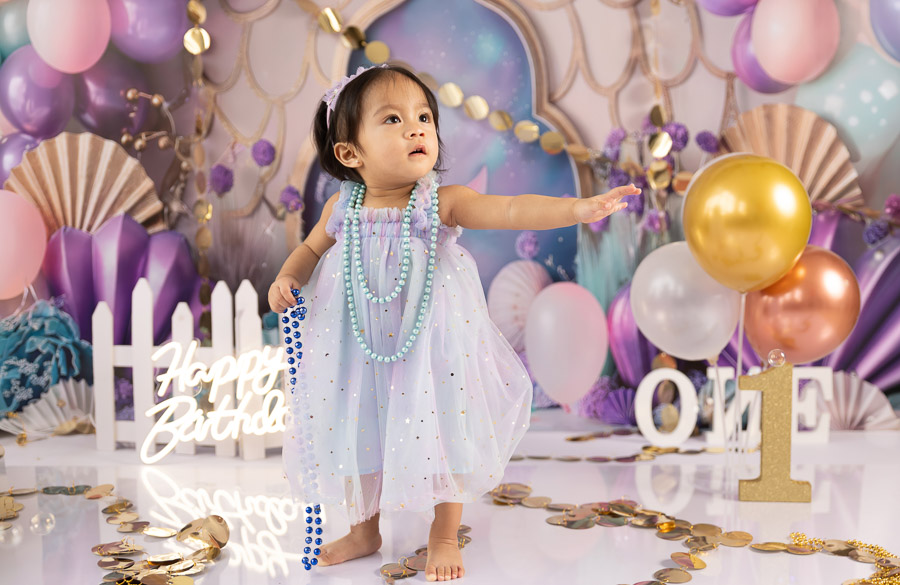 Cake Smash Photography by Arpna Dubai